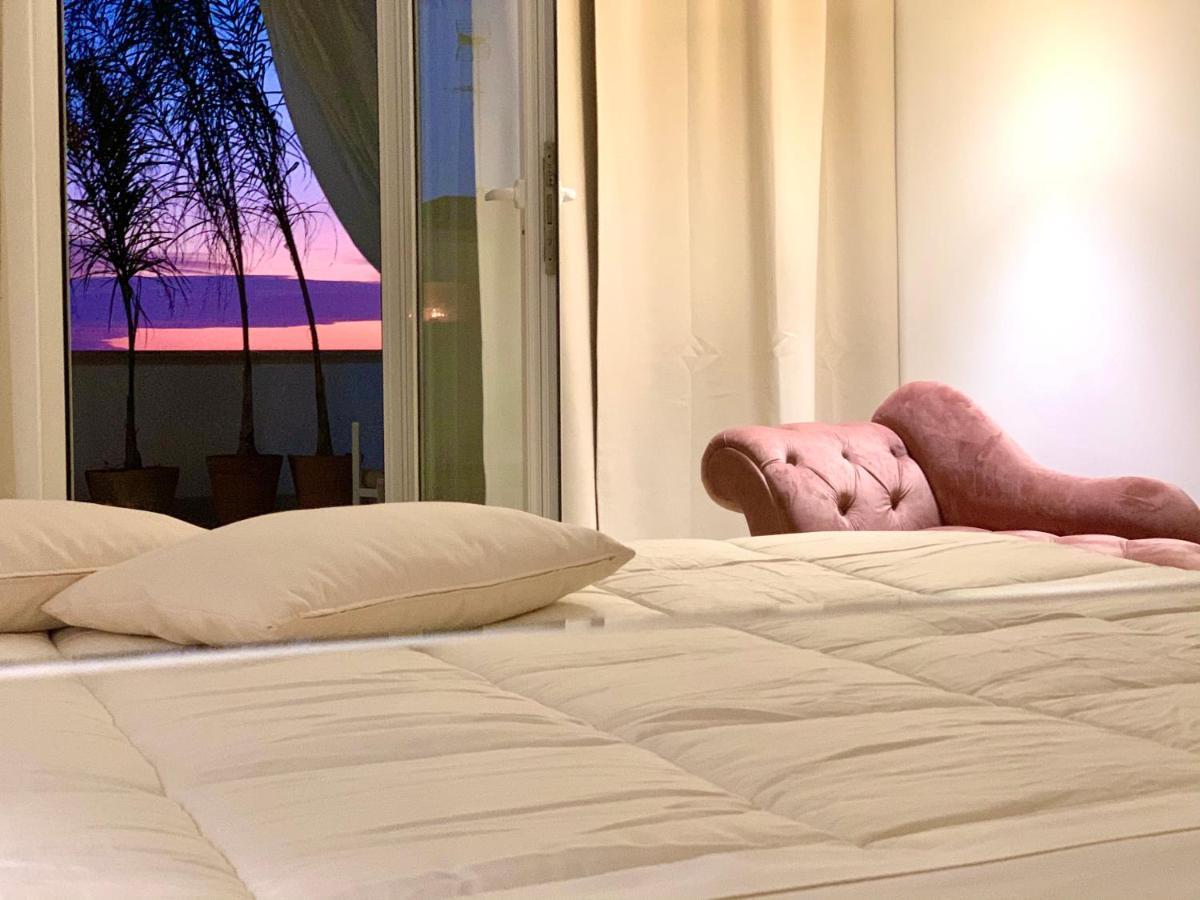 Sea Suites أُجينتو المظهر الخارجي الصورة